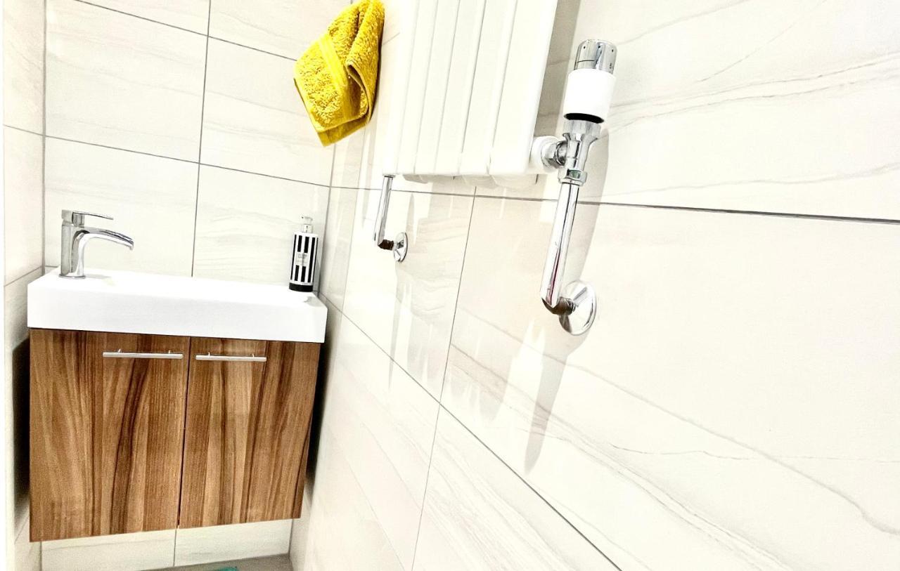 Stunning 1 Bedroom And Double Sofa Bed Near Train Station Саутгемптон Экстерьер фото